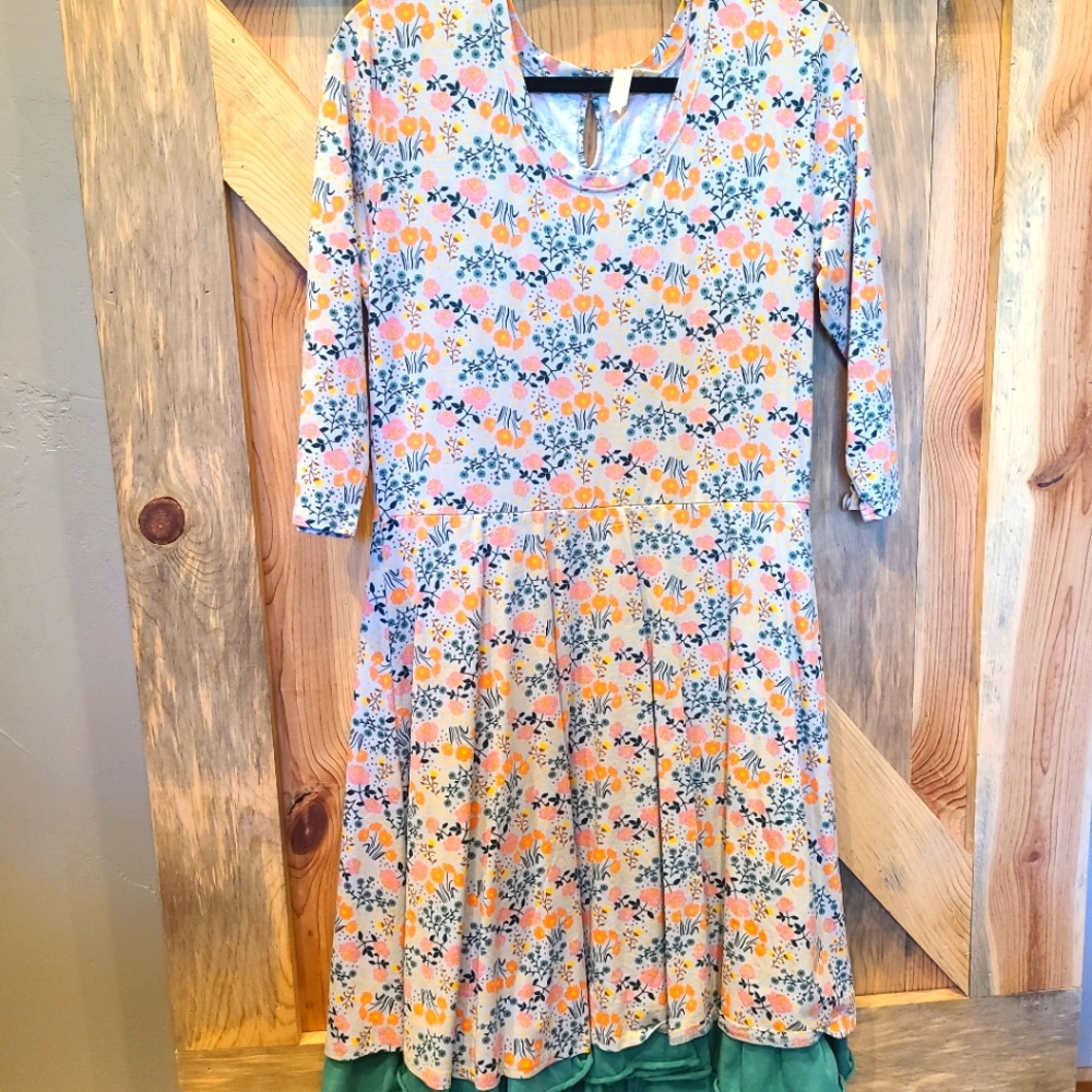 Matilda Jane Joanna Gaines Down on the Farm dress - Size Large